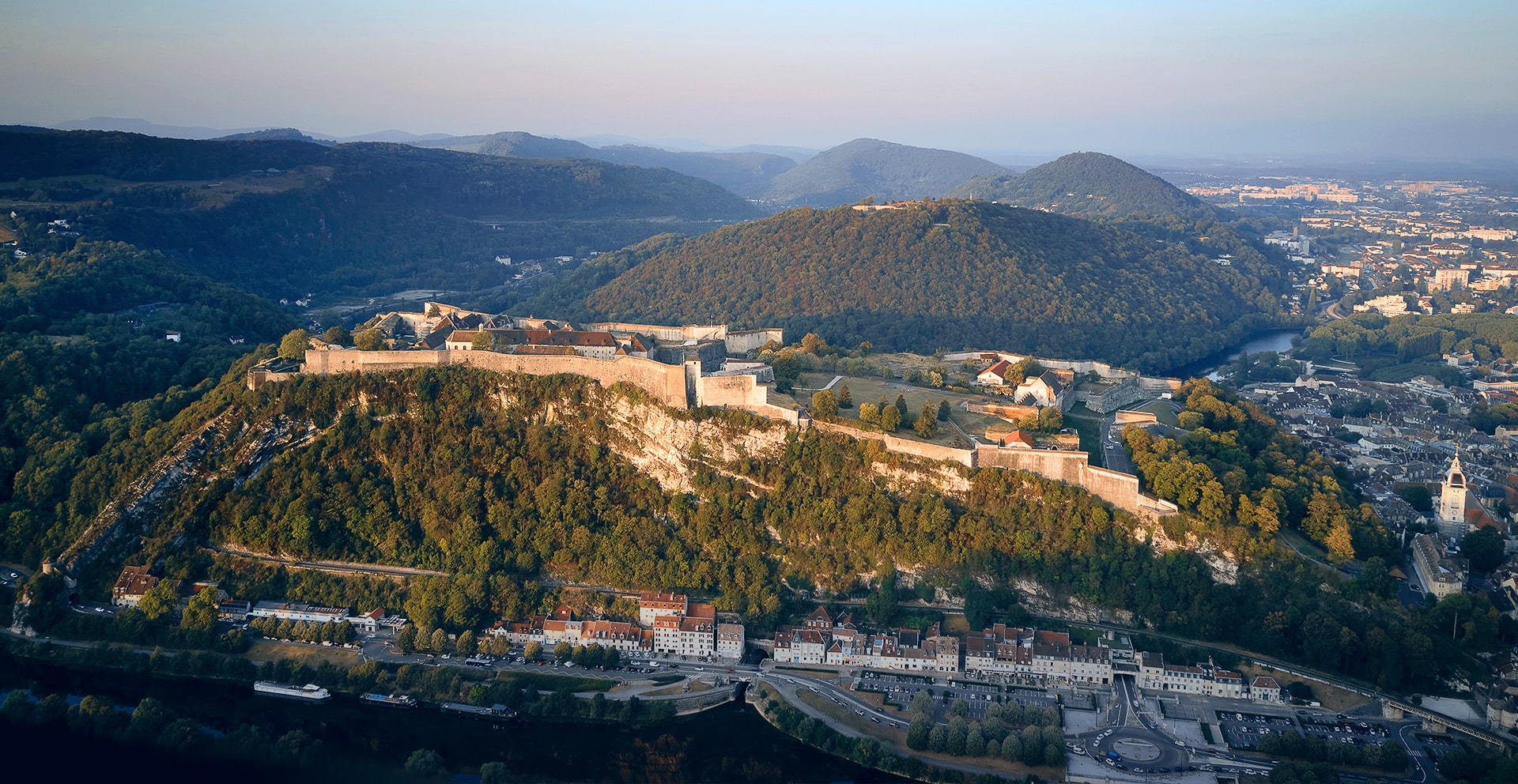 Citadelle de Besançon  Les Chateaux de Bourgogne et de Franche-Comté