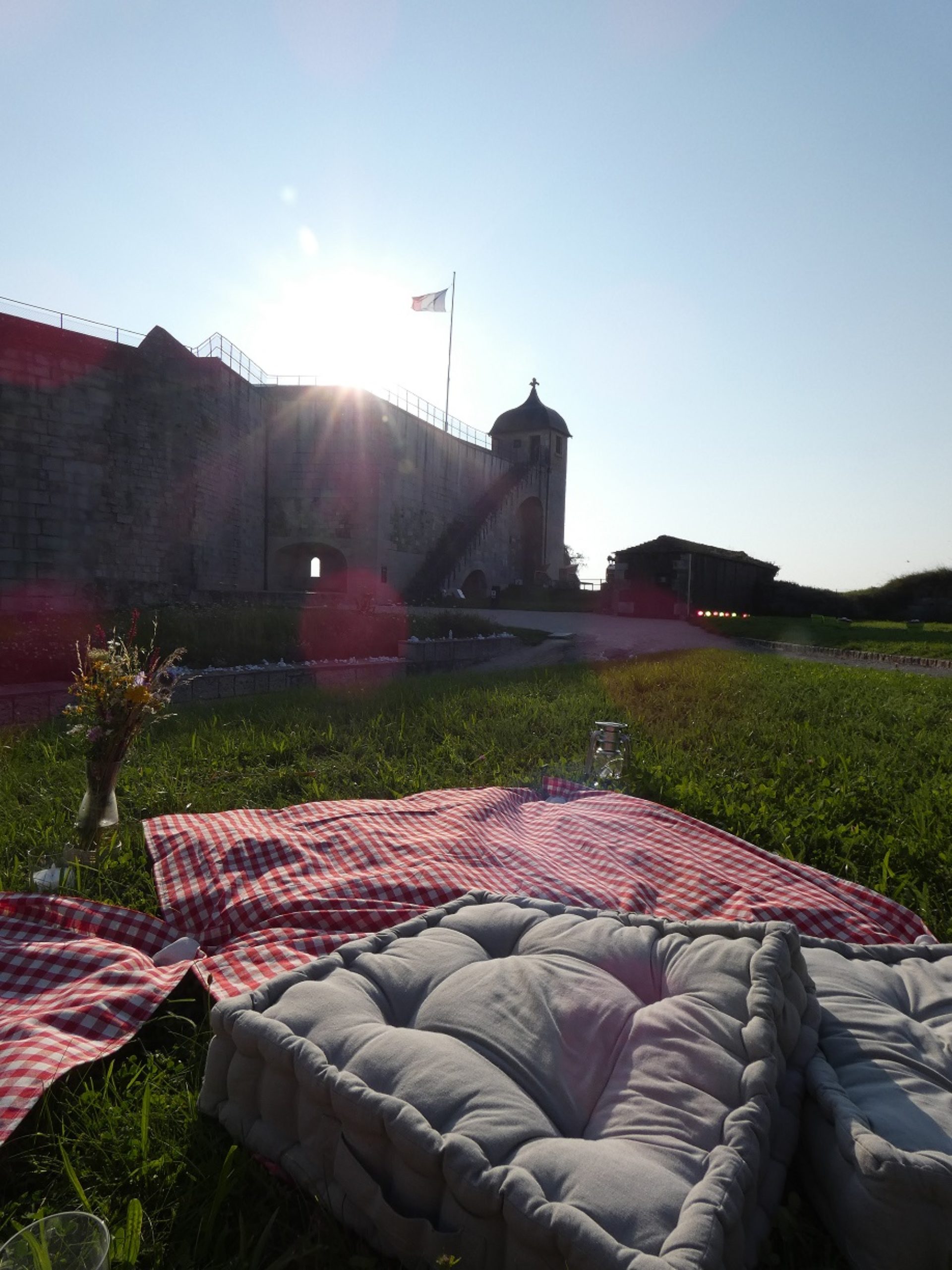 Aperitifs with V.U.E. * at UNESCO sites in Burgundy-Franche-Comté for the 50th anniversary of World Heritage * Outstanding Universal Value