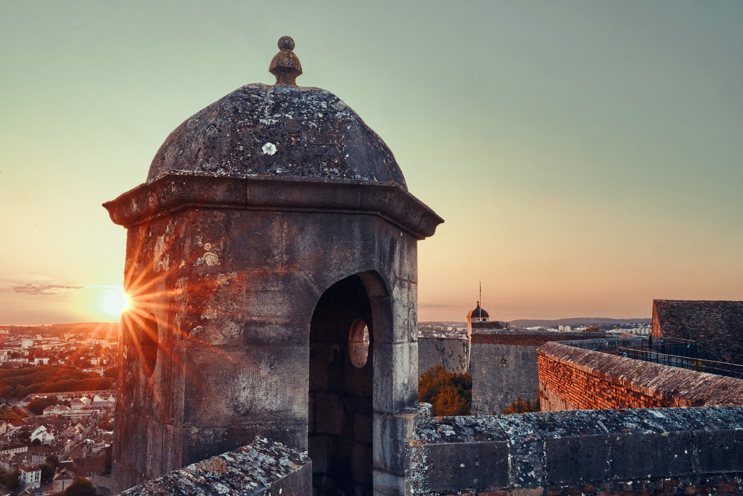 Visites «au coucher du soleil» Citadelle de Besançon — free download