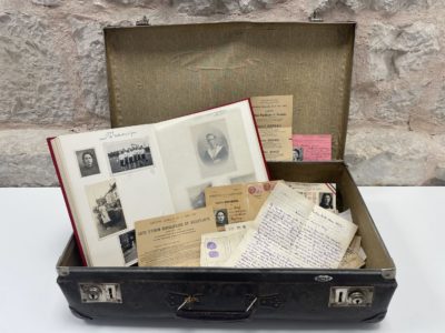 *NOUVEAU – Valises, parcourir une vie en guerre